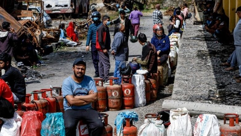 नेपाल में पेट्रोल-डीजल और रसोई गैस के दामों में भारी वृद्धि, जानें कितनी बढ़ी कीमतें