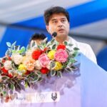 केन्द्रीय मंत्री सिंधिया ने शिवपुरी में विशाल निशुल्क स्वास्थ्य शिविर का किया शुभारंभ