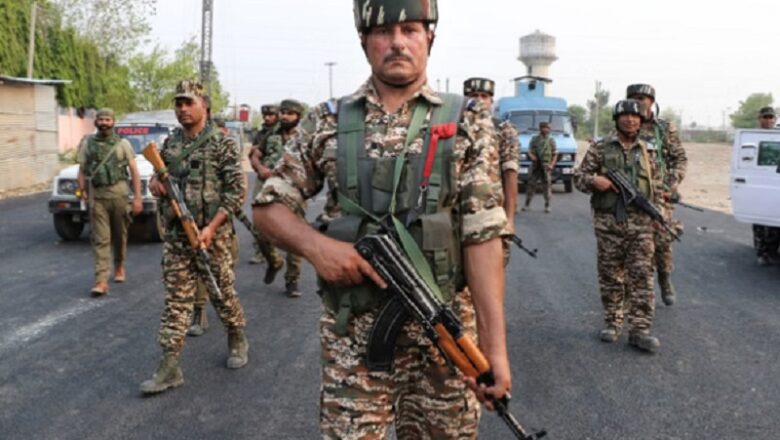 पश्चिम बंगाल चुनाव के लिए EC ने कसी कमर.. अति संवेदनशील बूथों की जिम्मेदारी CAPF को