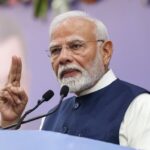 पश्चिम बंगाल में गरजे मोदी, घुसपैठियों को दी चेतावनी…… बोले- दूसरे फेज से पहले देश छोड़ दो वरना….