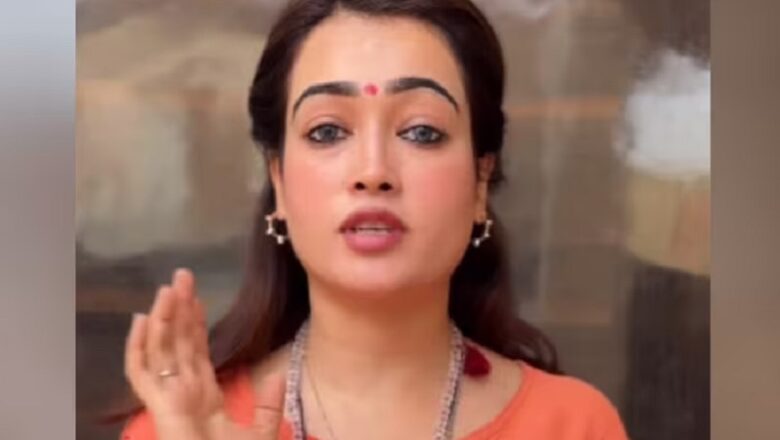 ऐसे फंसती हैं हिंदू बेटियां…. हर्षा रिछारिया ने शेयर किए ईमेल….’लव जिहाद’-‘ब्रेनवॉश’ का दावा!