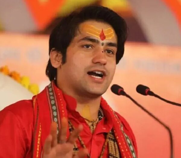 बाबा बागेश्वर की हिन्दुओं से अपील… बोले- चार बच्चे पैदा करो…. एक RSS को समर्पित करो