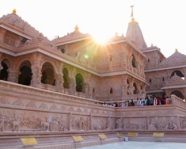 Ayodhya: ऑनलाइन दर्शन व्यवस्था में बदलाव…. वेबसाइट से हटाया विशिष्ट दर्शन विकल्प