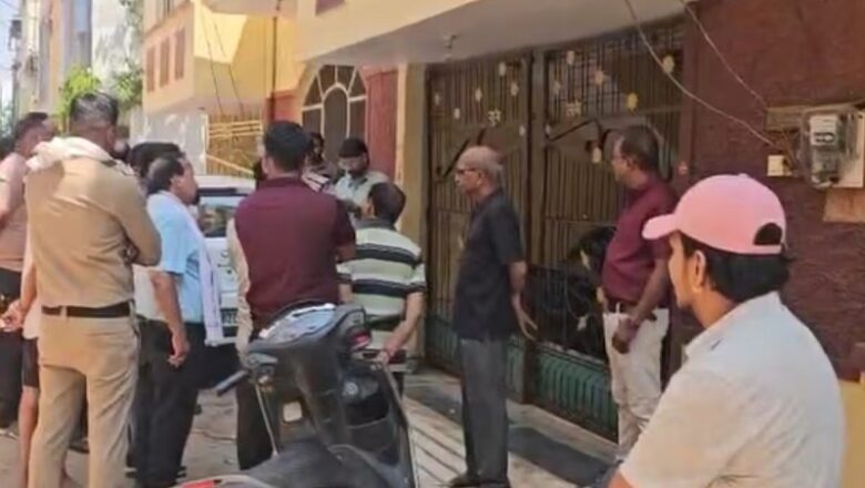 MP: गुना में बुजुर्ग दंपत्ति की संदिग्ध मौत…. फांसी पर लटके मिले रिटायर्ड वकील, पलंग पर पड़ा था पत्नी का शव…