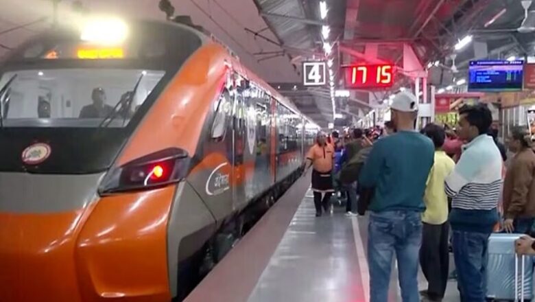 वंदे भारत ट्रेनों ने पकड़ी रफ्तार…. अब तक 9.1 करोड़ लोग कर चुके हैं सफर… इस साल 34% इजाफा