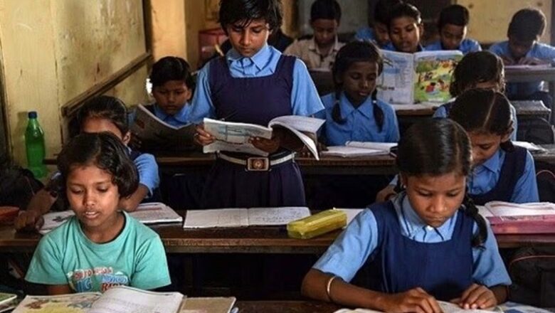 हिन्दी का साउथ में भी दबदबा…. कर्नाटक में 93% छात्रों ने तीसरी भाषा के रूप में किया चयन