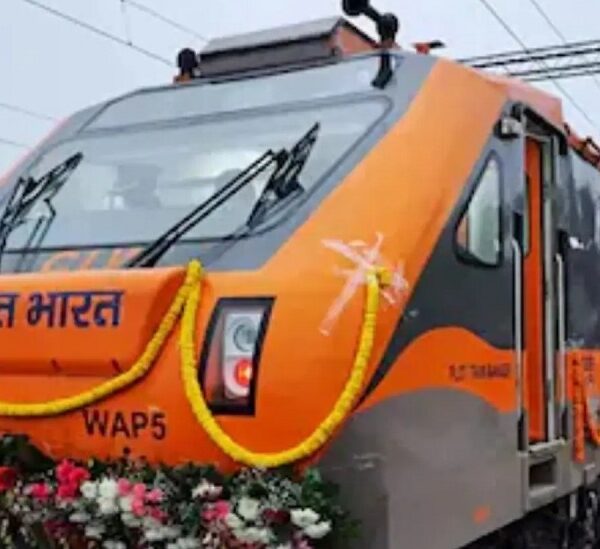 PM मोदी 28 अप्रैल को काशी को देंगे बड़ी सौगात… अयोध्या-मुंबई के बीच दौड़ेगी अमृत भारत एक्सप्रेस