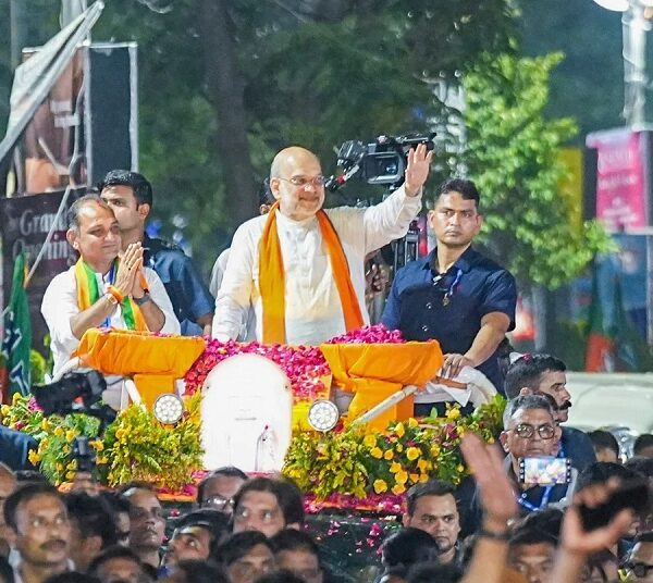बंगाल में बंपर वोटिंग से भगवा पार्टी उत्साहित…. अमित शाह किससे बोले- दूसरे फेज में भी बाहर मत आना…