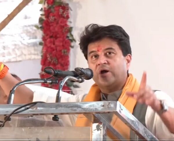 MP: सिंधिया का बड़ा ऐलान…. शिवपुरी के कोलारस में बनेगा 2500 करोड़ का डिफेंस प्लांट