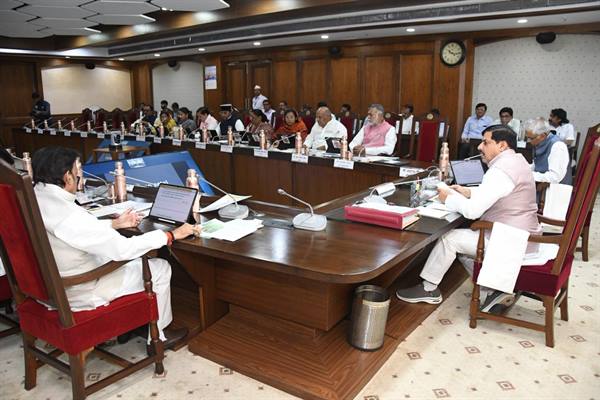 लोक कल्याणकारी और विकास कार्यों के लिए 19 हजार 810 करोड़ रूपये की स्वीकृति