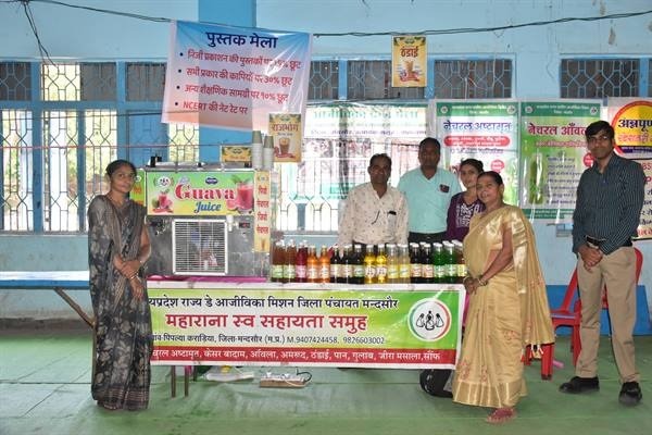 मंदसौर की महिलाओं ने घोल दी महानगरों में मिठास