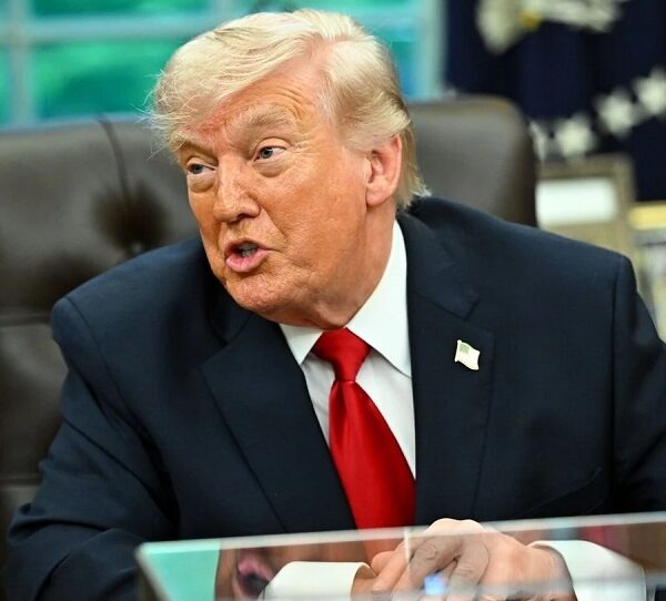 US: ट्रंप ने फिर फोड़ा टैरिफ बम…. UN से आने वाले वाहनों पर लगाया 25% टैक्स
