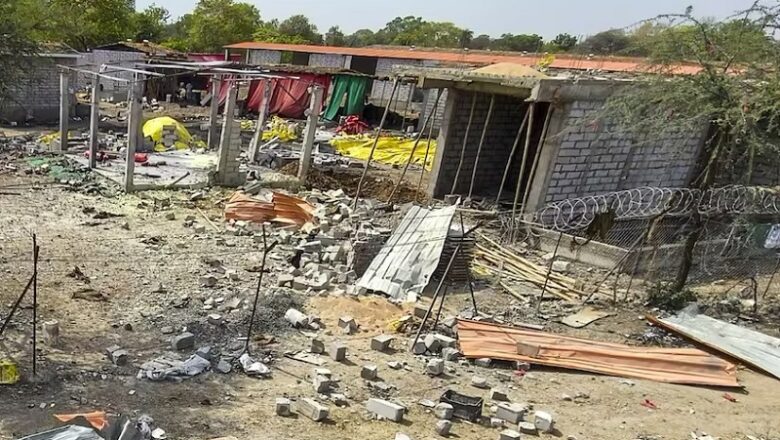 MP: देवास ब्लास्ट में गई 5 की जान, ‘धूल का काम’ बताकर बिहार से बुलाए गए थे मजदूर