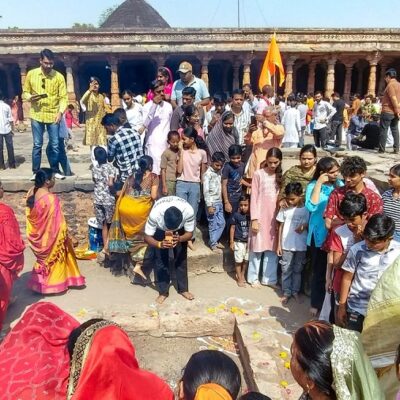 MP: धार भोजशाला परिसर के नीचे दबी है हनुमान प्रतिमा….! जाने क्या उठी नई मांग?