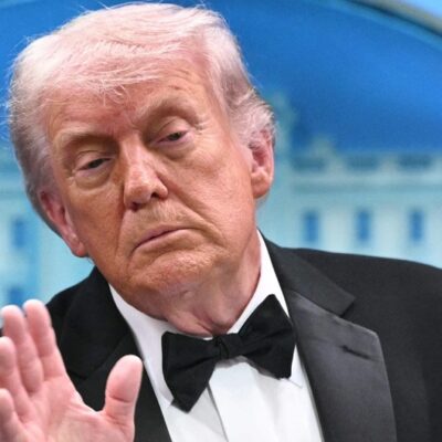 US: कोर्ट ने फिर दिया ट्रंप को बड़ा झटका….. 10% टैरिफ को बताया अवैध