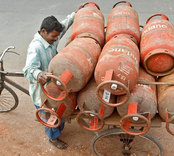भारत ने LPG संकट से निपटने के लिए बनाया 4000 करोड़ का प्लान…. होर्मुज खुलने की जरूरत नहीं
