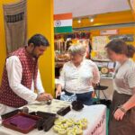 पेरिस में बिखरी मध्यप्रदेश के बाग प्रिंट की आभा