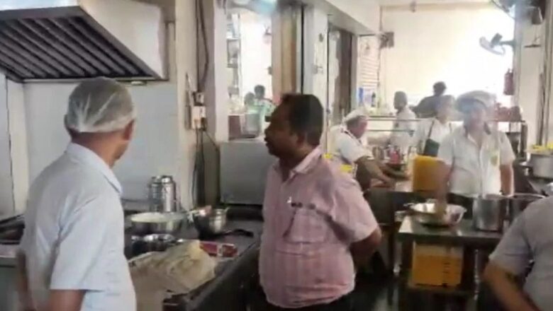 MP: भोपाल में रेस्टोरेंट से मंगाए सैंडविच में निकली मरी हुई मक्खी, फूड डिपार्टमेंट तक पहुंची शिकायत