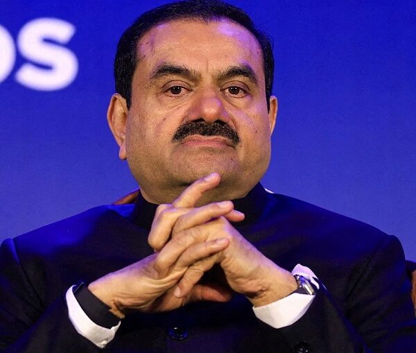 पश्चिम बंगाल में कारोबार बढ़ा रहे अडानी… हुगली नदी के नीचे सुरंग बनाने समेत कई बड़े प्रोजेक्ट में निवेश की तैयारी