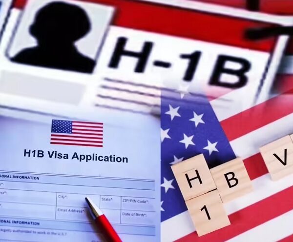 US में सख्त होंगे H-1B वीजा के नियम…. रिपब्लिकन MP ने संसद में पेश किया नया Bill