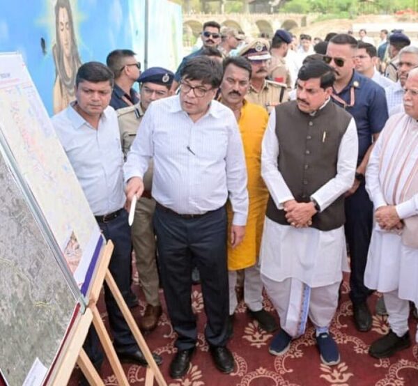 MP को मिली बड़ी सौगात….केन्द्रीय मंत्री खट्टर ने किया इंदौर-उज्जैन कॉरिडोर का भूमिपूजन