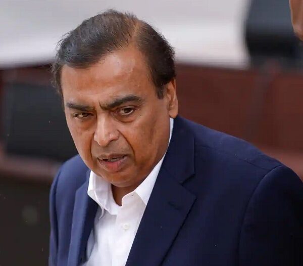 मुकेश अंबानी की नेटवर्थ में बड़ी गिरावट…5 माह में गंवा दिए दो लाख करोड़ रुपये से अधिक