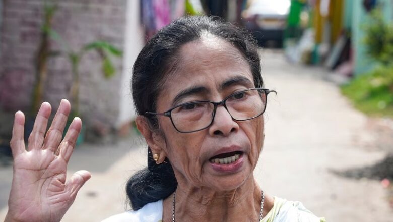 बंगाल: TMC में सब कुछ ठीक नहीं…. टूट की अटकलें तेज…. 50 MLA छोड़ सकते हैं पार्टी !