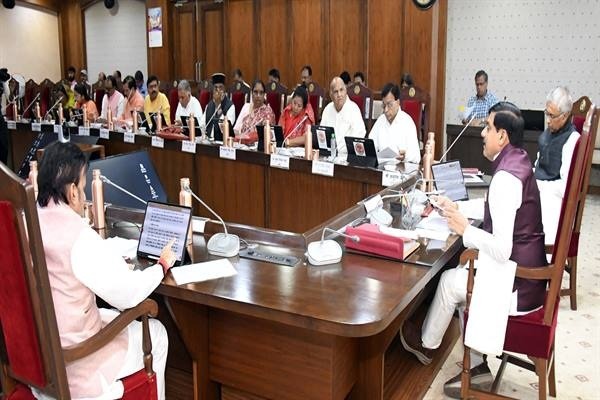 मंत्रि-परिषद: प्रदेश के चहुँमुखी विकास के लिए 21 हजार 485 करोड़ रूपये की स्वीकृति