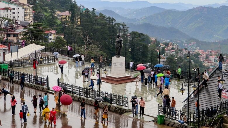 उत्तराखंड और हिमाचल में भारी बारिश का अलर्ट… कई जिलों में स्कूलों की दो दिन की छुट्टी
