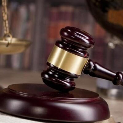 MP : हाईकोर्ट ने 350 करोड़ के स्कूल यूनिफॉर्म टेंडर पर लगाई रोक…. सरकार से मांगा जवाब
