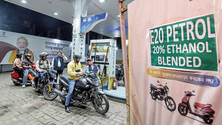Survey: एथेनॉल मिक्स E 20 पेट्रोल से सहज नहीं लोग…. NDA के 53% वोटर्स भी हिचक रहे