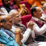 मोदी कैबिनेट में जल्द होगा बड़ा फेरबदल…! 6 दिग्गज मंत्री OUT और 9 नए चेहरे हो सकते हैं IN