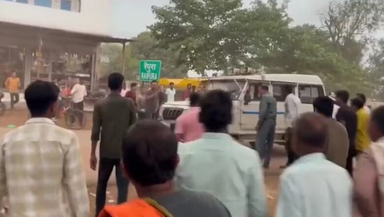 MP: पन्ना जिले में थाना परिसर में खड़ी पुलिस की कार लेकर भागा शराबी…भरे बाजार में मचाया कोहराम