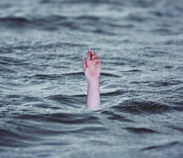 UP: अयोध्या में बड़ा हादसा…. एक ही परिवार की 5 महिलाएं सरयू में डूबीं, 3 के शव मिले