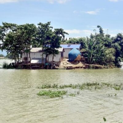 देश के कई हिस्सों में भारी बारिश से बिगड़े हालात… असम में बाढ़ से 47 मौतें, लाखों लोग प्रभावित