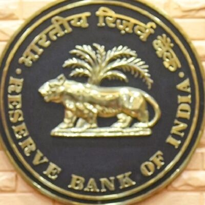 FCNR योजना के उत्साहजनक नतीजे…. भारत आ सकते हैं 7 लाख करोड़ रुपये