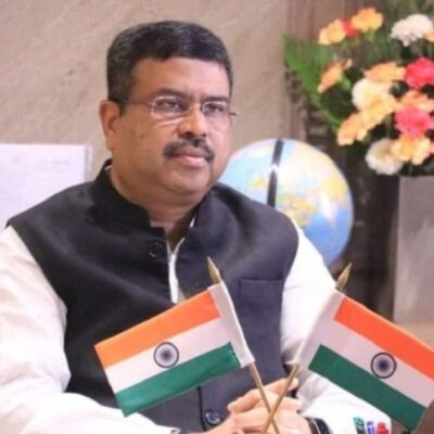 देशभर में प्रदर्शन के बीच शिक्षा मंत्री धर्मेंद्र प्रधान का बड़ा बयान, बोले – छात्रों का फायदा उठा रहे राहुल गांधी