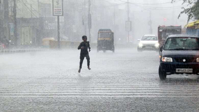 Monsoon: कहीं मूसलाधार बारिश से जनजीवन अस्त -व्यस्त.. तो कहीं बूंदाबांदी, आज इन राज्यों में अलर्ट