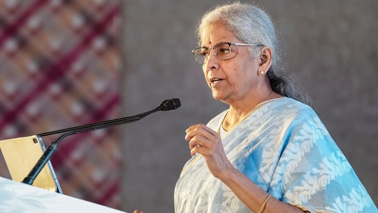 देश की अथर्व्यवस्था का ग्रोथ इंजन बनेगा मिडिल क्लास….2036 तक कुल उपभोक्ता खर्च में होगा 93% हिस्सा