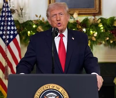 US में फिर ट्रेड वॉर…. ट्रंप ने किया कनाड़ा से आयातित सामान पर 50% टैरिफ लगाने का ऐलान