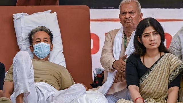 सोनम वांगचुक के समर्थन में उतर आया विपक्ष, अब तक किस-किस पार्टी ने दिया साथ?