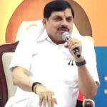 MP: CM मोहन यादव ने स्कूल की बेटियों से की दिल खोलकर की बात… सुनाए मजेदार किस्से