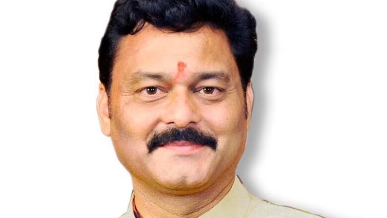 MP: भाजपा विधायक संजय पाठक की कंपनी के साथ डेढ़ करोड़ रपये की साइबर ठगी
