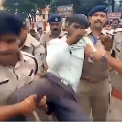 MP : टीकमगढ़ में CM के कार्यक्रम में किसान ने खाया जहर…. दूसरे ने किया आत्मदाह का प्रयास