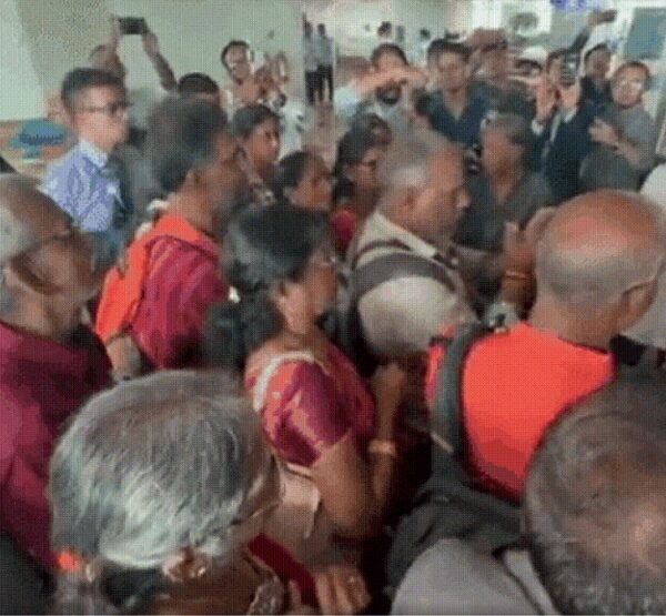 नेपाल आपदा से बचकर 21 भारतीयों की हुई सुरक्षित वापसी…, 320 अब भी लापता