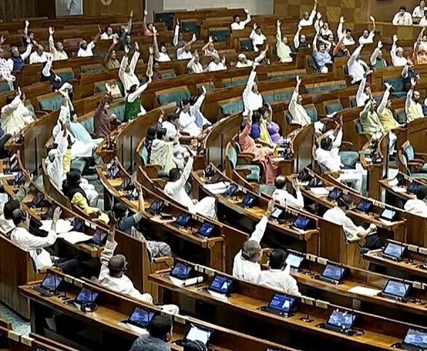 परिसीमन बिल पर सरकार को एक विपक्षी दल का मिल सकता है साथ, द्रमुक का बदल रहा मूड