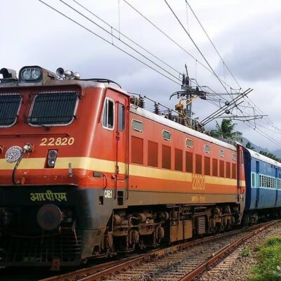 ट्रेन में RAC टिकट पर सफर करने वाले यात्रियों को अब मिलेगा पूरा बेडरोल किट, रेलवे ने जारी किए निर्देश