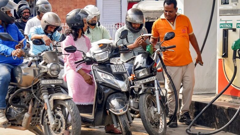 पेट्रोल पर विंडफॉल टैक्स हुआ शून्य ….., डीजल और एटीएफ पर भी राहत…. आमजन को “No Relief”