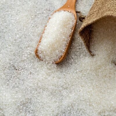 सरकार की सख्ती का असर…..4 दिन में 8 रुपये सस्ती हुई शक्कर, ₹51 प्रति किलो पर आए दाम