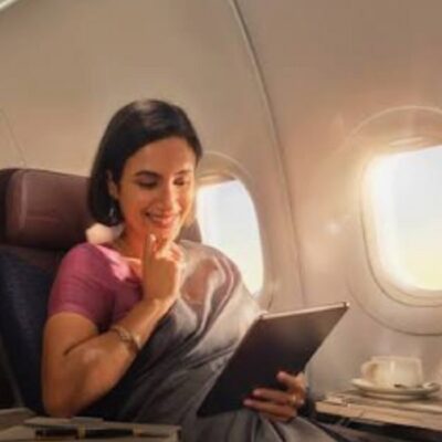 अमीरात की बिजनेस क्लास में भारतीय महिला का अनुभव, बोलीं- ‘लगा जैसे मैं यहां रहने लायक नहीं’